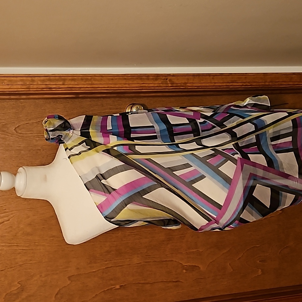 Scarf - Picture 4 of 6